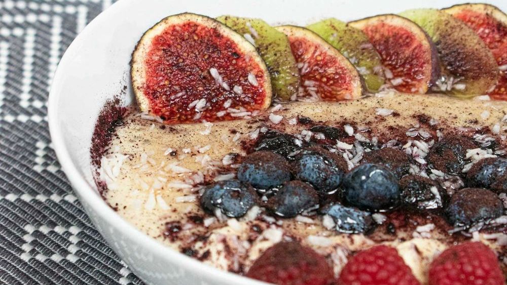 I'm a Private Chef: 11 Things I Notice About How "Secret Millionaires" Eat