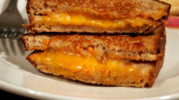 The Physics of the Perfect Grilled Cheese: Why Science Says You Should Use Mayo, Not Butter