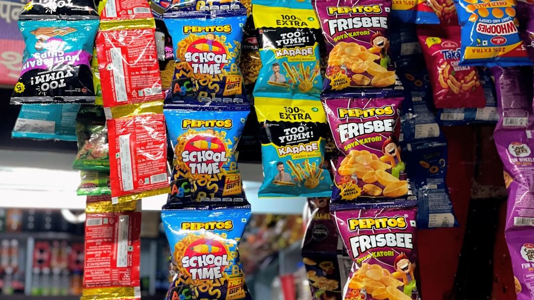 Remember "Sizzle Sticks"? 5 Forgotten Meat Snacks That 1960s Parents Always Had on Hand