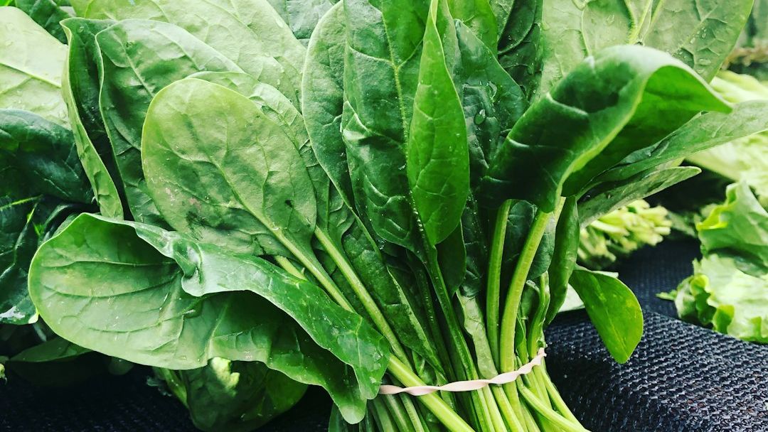 The "Iron-Clad" Rule: Why You Should Never Drink Tea With Your Spinach Salad