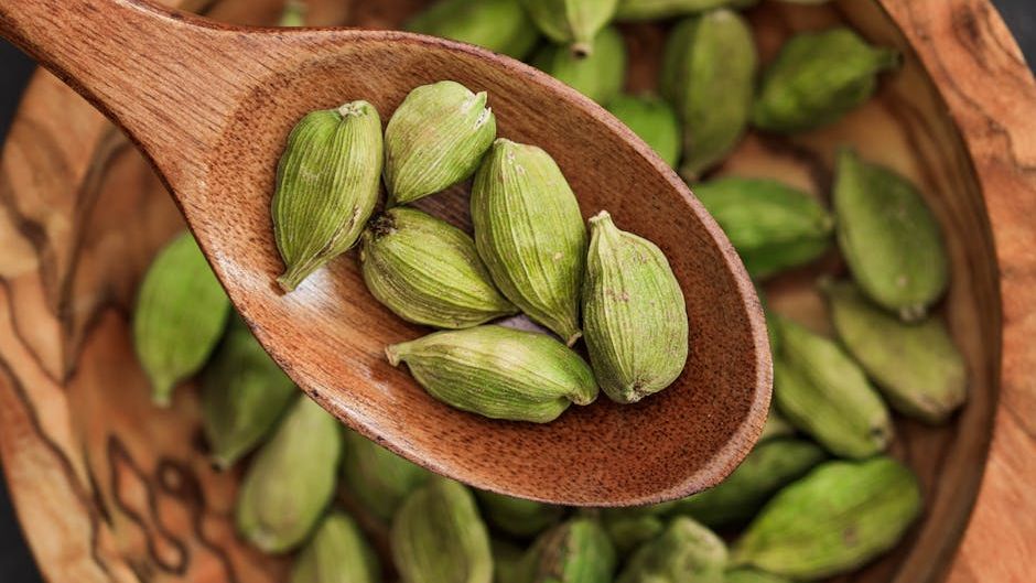 6 Essential Spices Behind Traditional Indian Curries