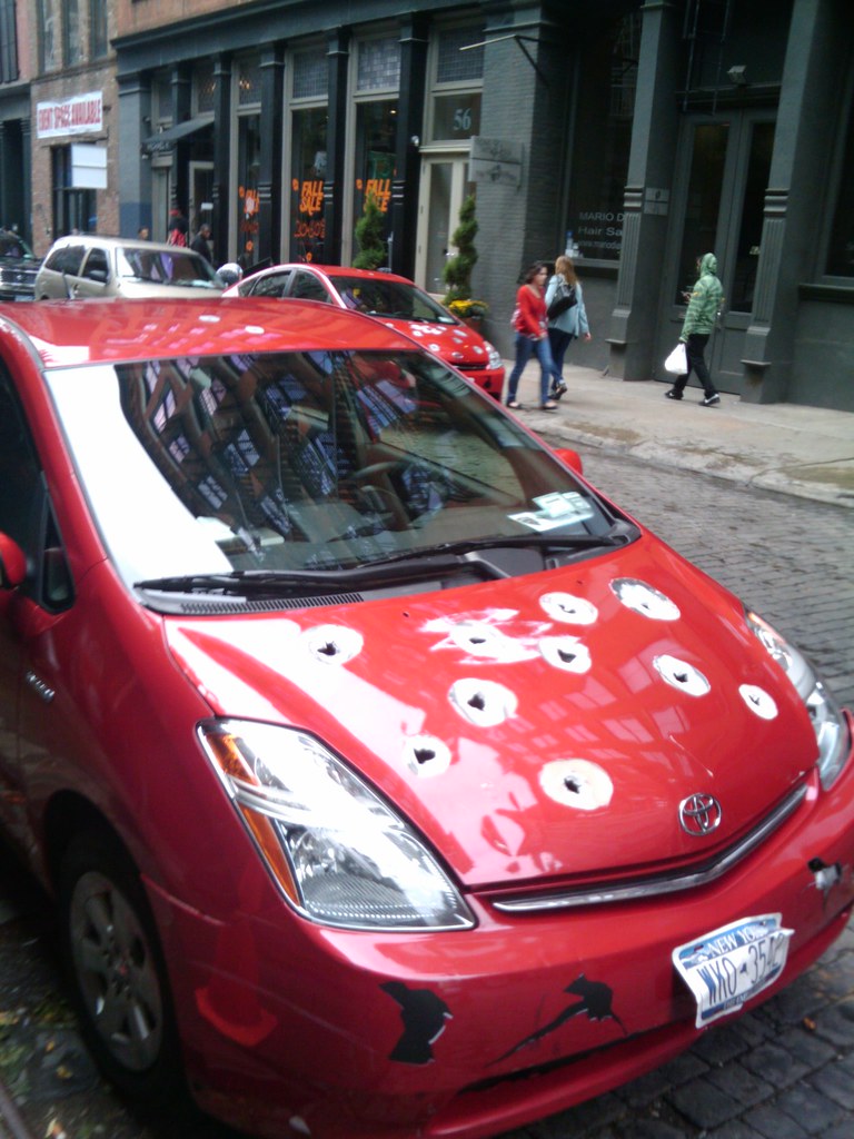 1 dead, 1 in critical condition after brazen Easter Sunday shooting on NYC street