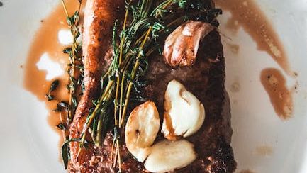 Why Letting Meat Rest After Cooking Changes the Final Result