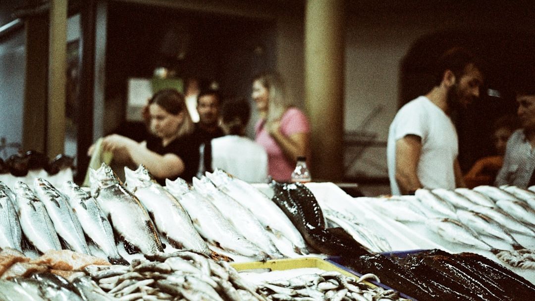 6 Red Flags to Look for on a Seafood Menu (According to a Former Health Inspector)