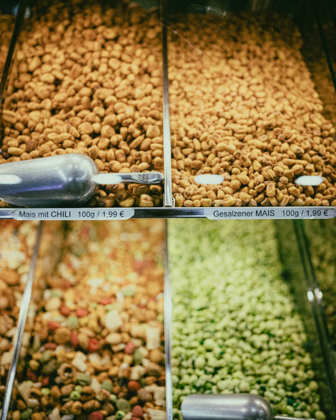 United Petfood enters Canada