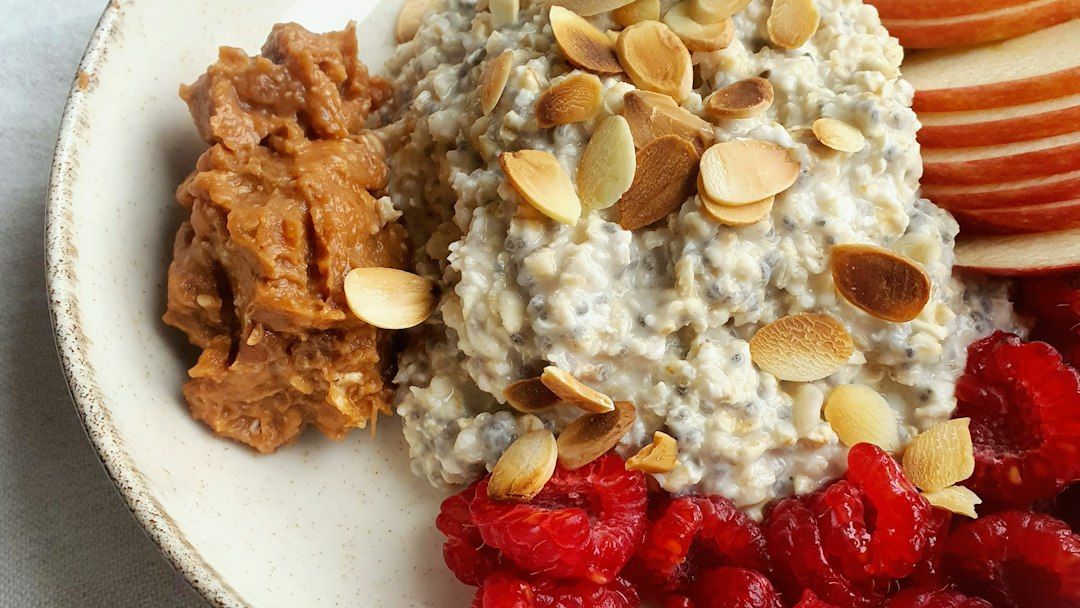 7 Foods That Mimic the Effects of GLP-1 Meds (Naturally Boosting Satiety)