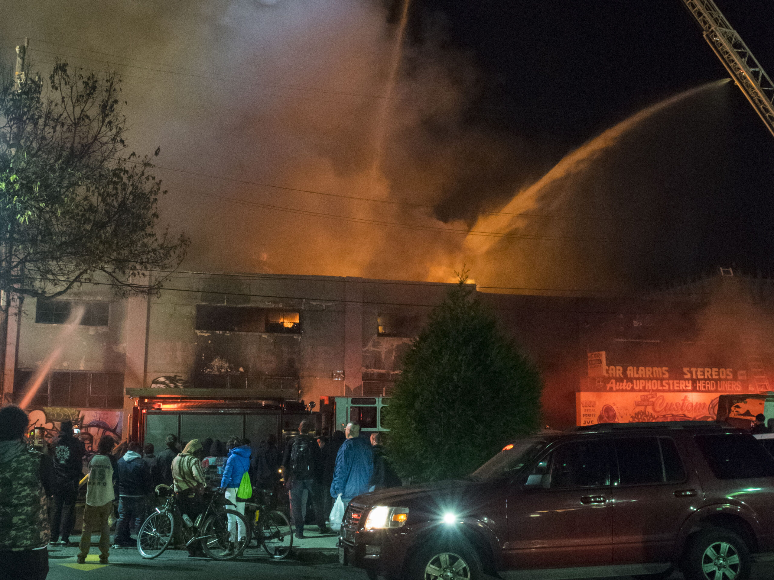 Deranged employee identified as alleged arsonist behind massive Ontario warehouse fire