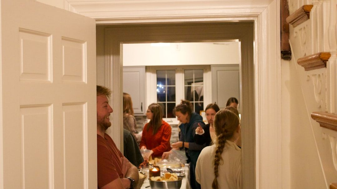 5 Polite Ways to Tell a Houseguest You're Not Serving a Second Meal