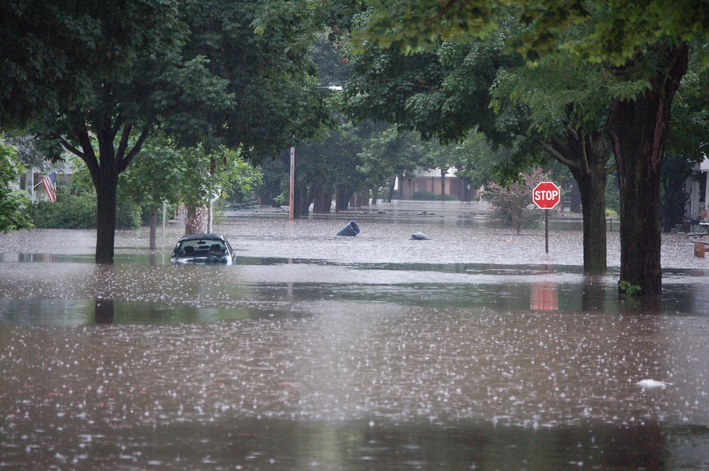 Deadly weather and flooding slams Midwest