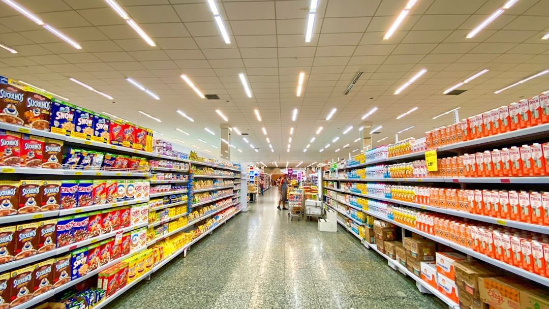 7 Grocery Store "Tricks" That Make You Spend 20% More Every Trip