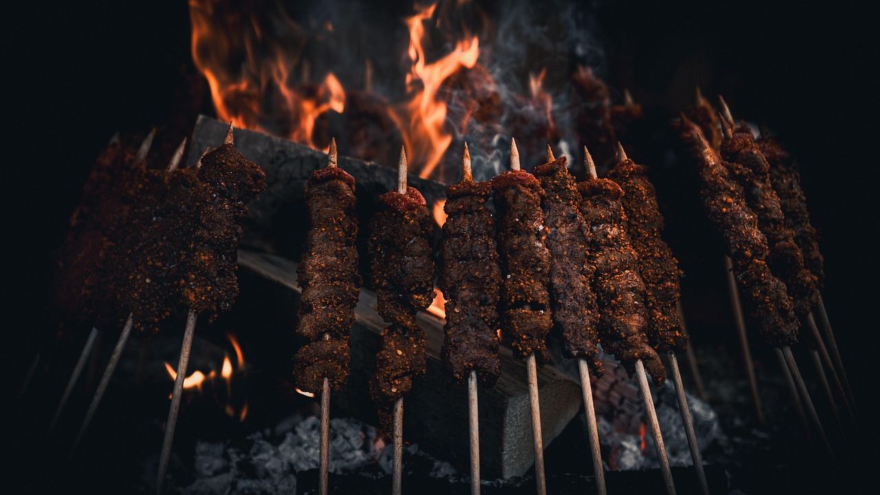 If You Still Own a George Foreman Grill, You Might Be Sitting on a Kitchen Goldmine