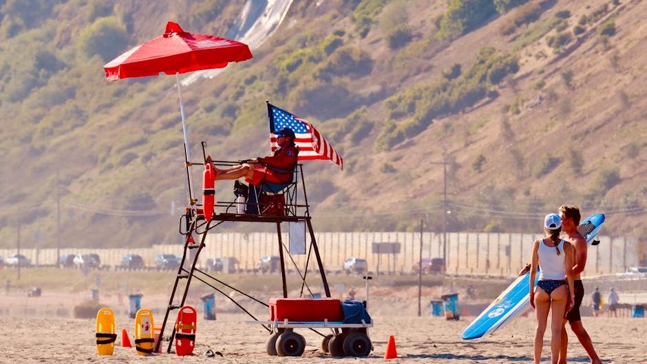 Beach lifeguard funding unclear after Vancouver council punts issue back to park board