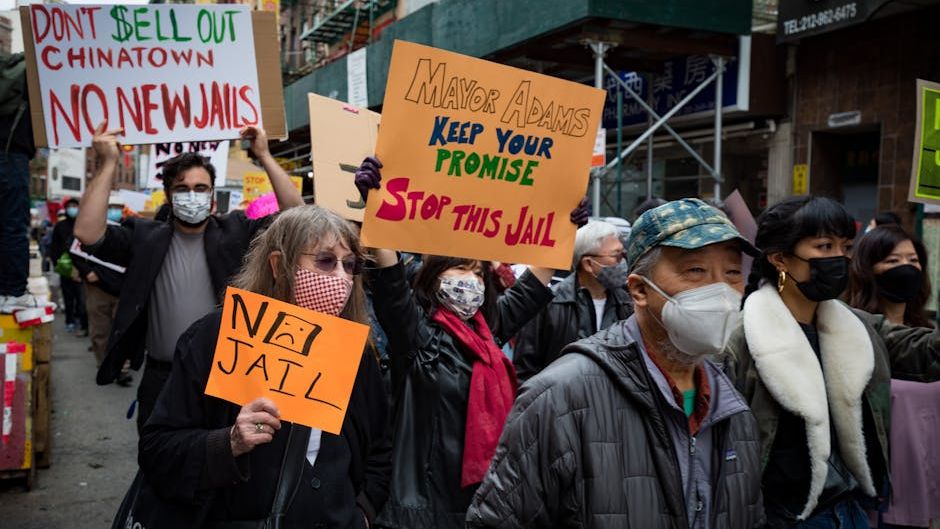 Angry Altadena residents ask officials to halt Edison's undergrounding work