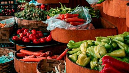 The 'Organic' Illusion: Why Expensive Food Makes Us Feel Like Better People