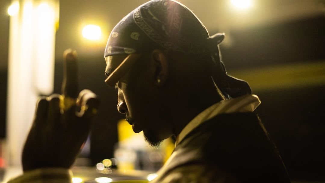 Tupac's stepbrother files wrongful death suit, cites new turns in 29-year-old murder case