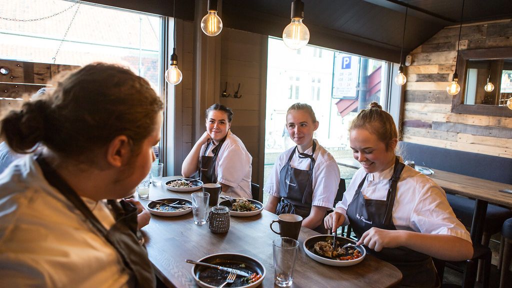 We’ve Got Stars for Pangat, Lucky Charlie and More