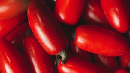 8 Generic Canned Goods That Top Chefs Use in Their Own Kitchens