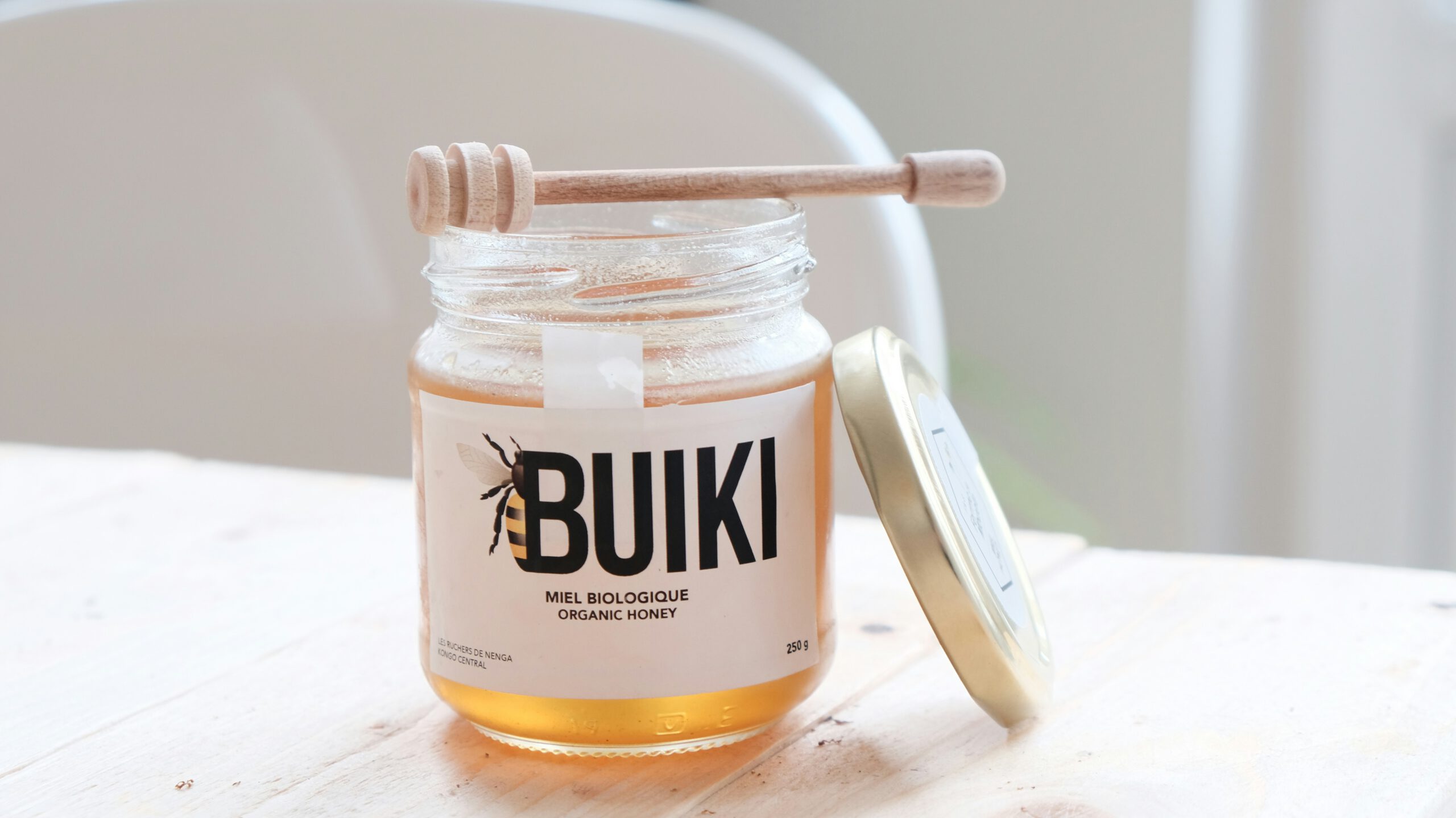 How to Store Manuka Honey: Shelf Life and Storage Guide