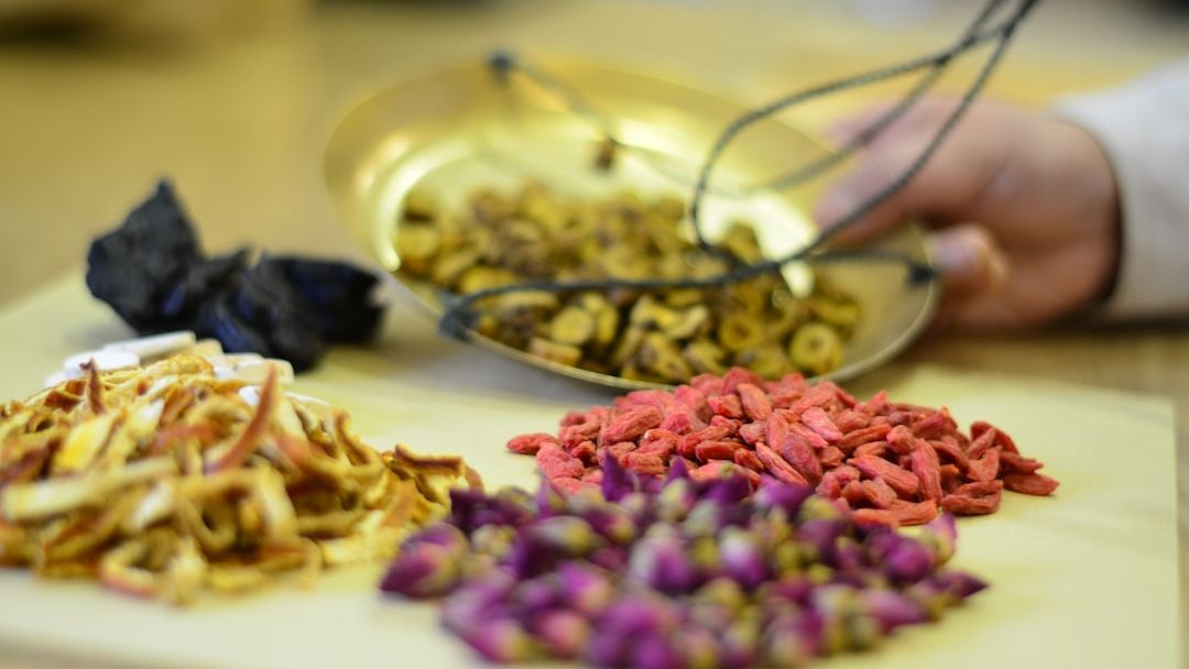 The Psychology of Plating: How the Shape of Your Plate Changes the Flavor