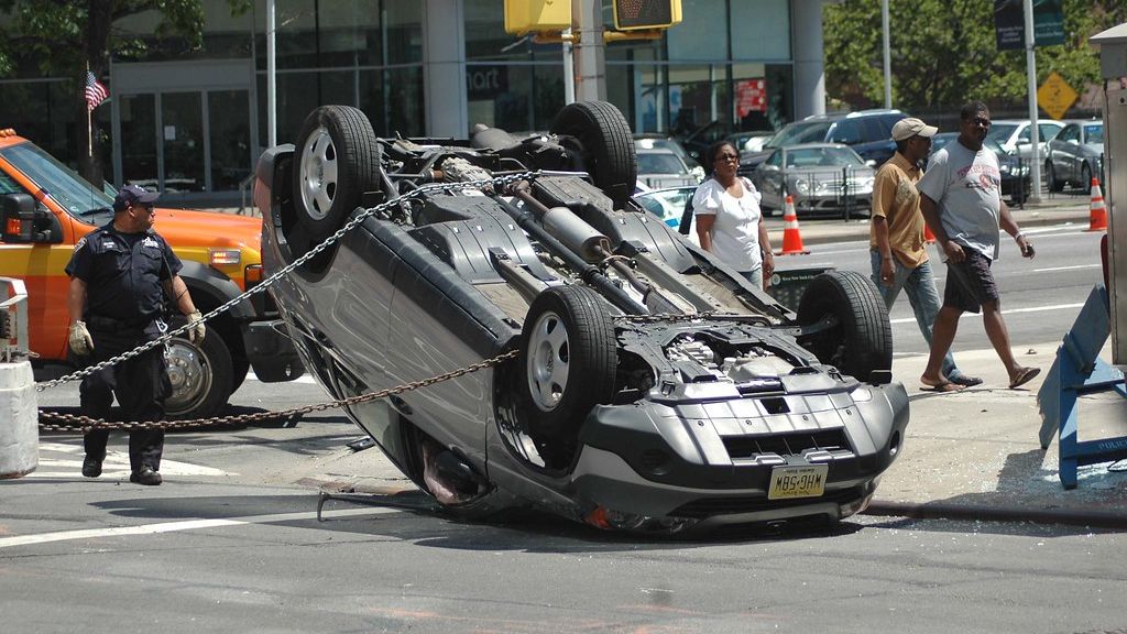 Baby dies, two adults hurt in south Austin crash