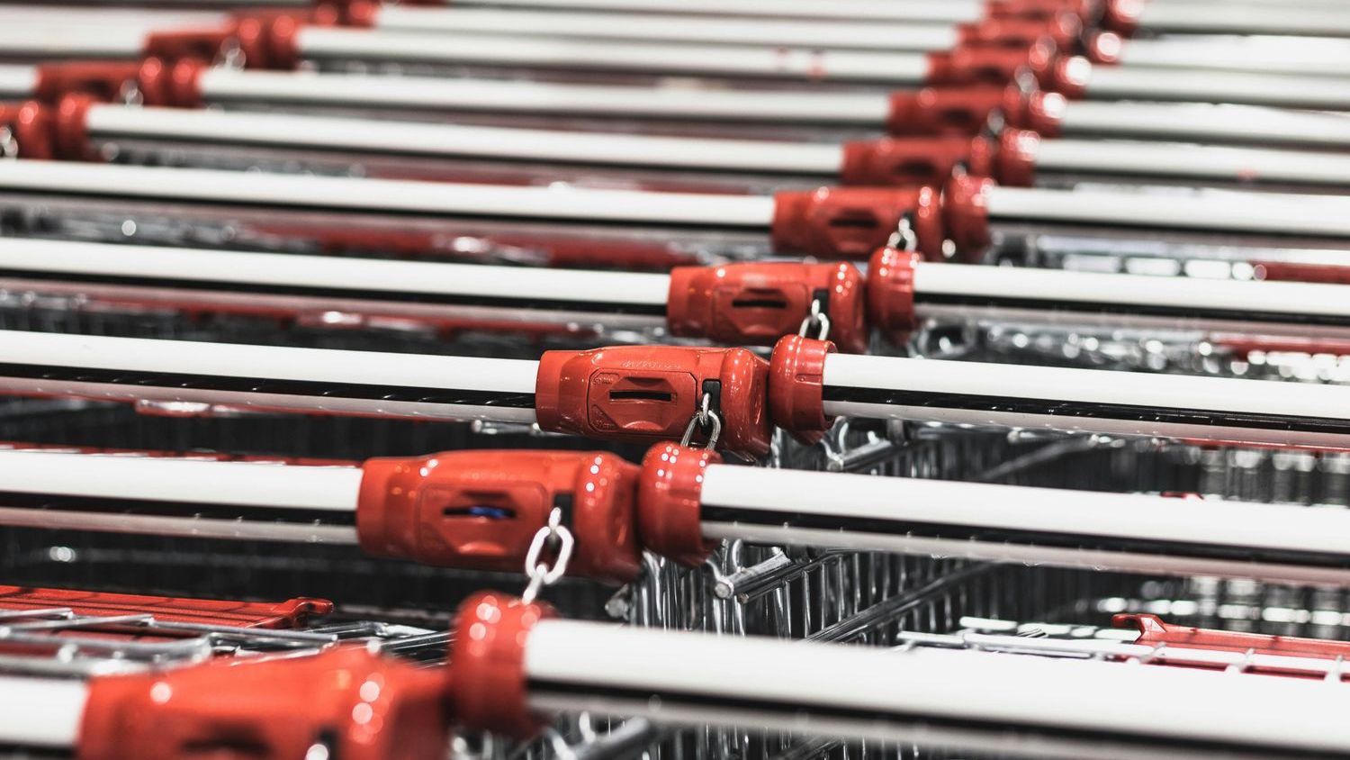 Grocery shoppers are trading down to lower-priced retailers, report finds