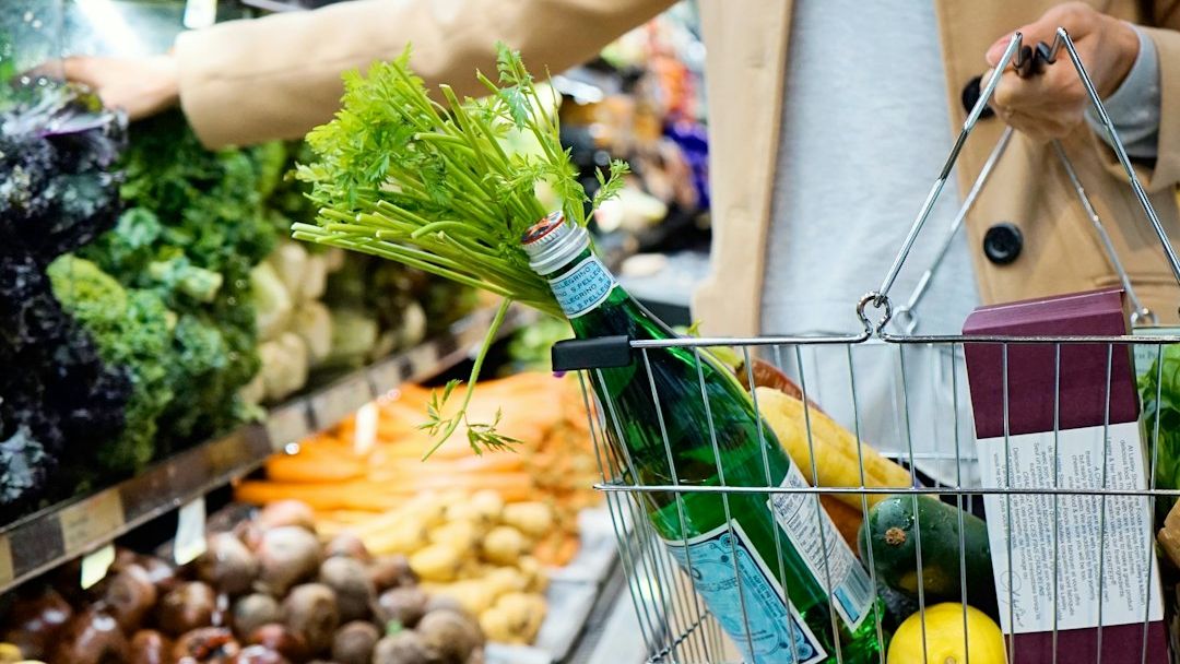 Why We Judge People Based on Their Grocery Carts - And What Yours Says About You
