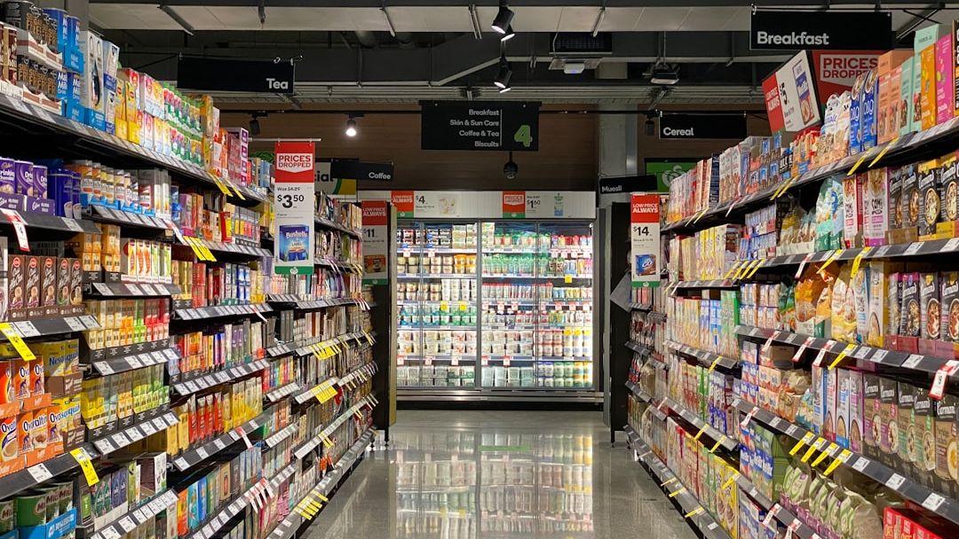 10 Psychological Tricks Supermarkets Use to Make You Spend 20% More