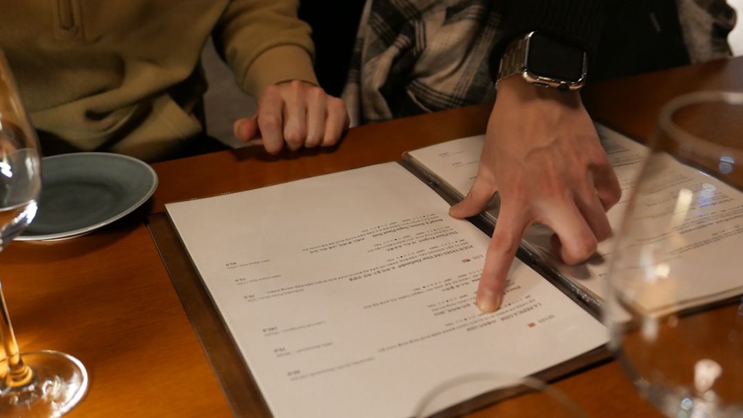 The "Paradox of Choice": Why 50-Item Menus Are Actually Ruining Your Meal