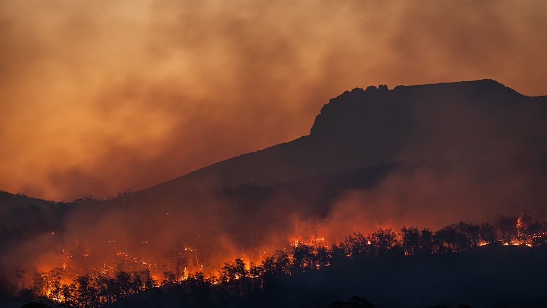 Grand fire burns in Chino Hills, spurring evacuation orders