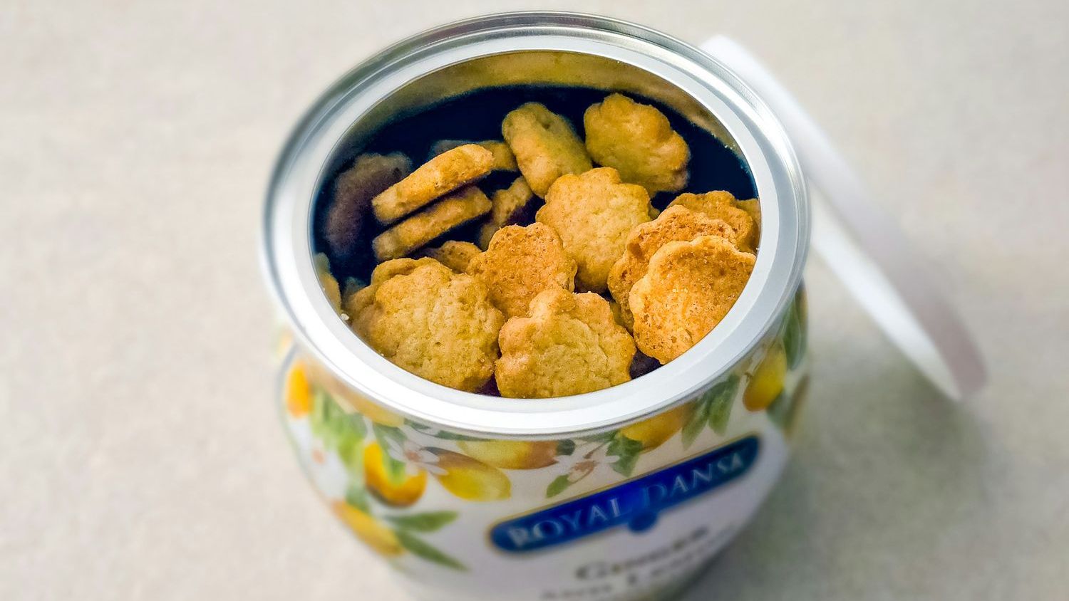 The big problem with those viral tiny snack tins