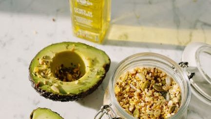 9 Cooking Oils for Longevity: The Best (and Worst) for High-Heat Searing