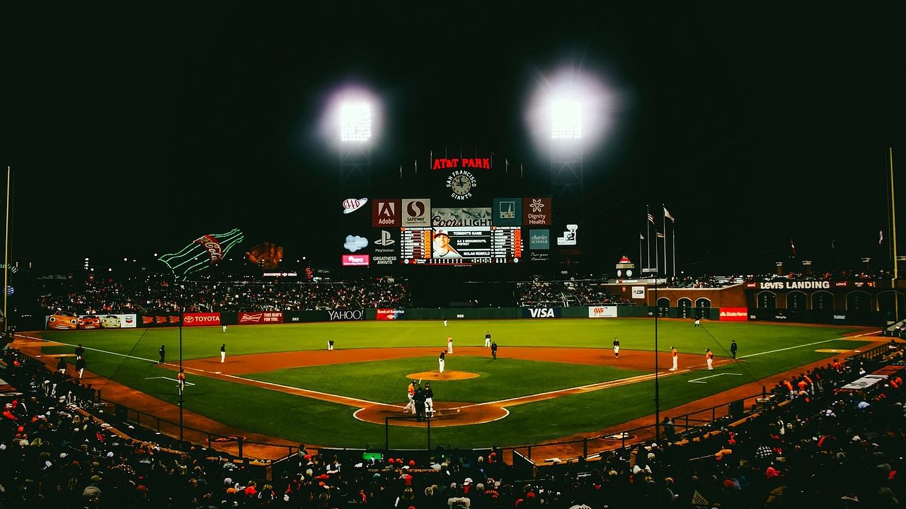 Baseball Glance